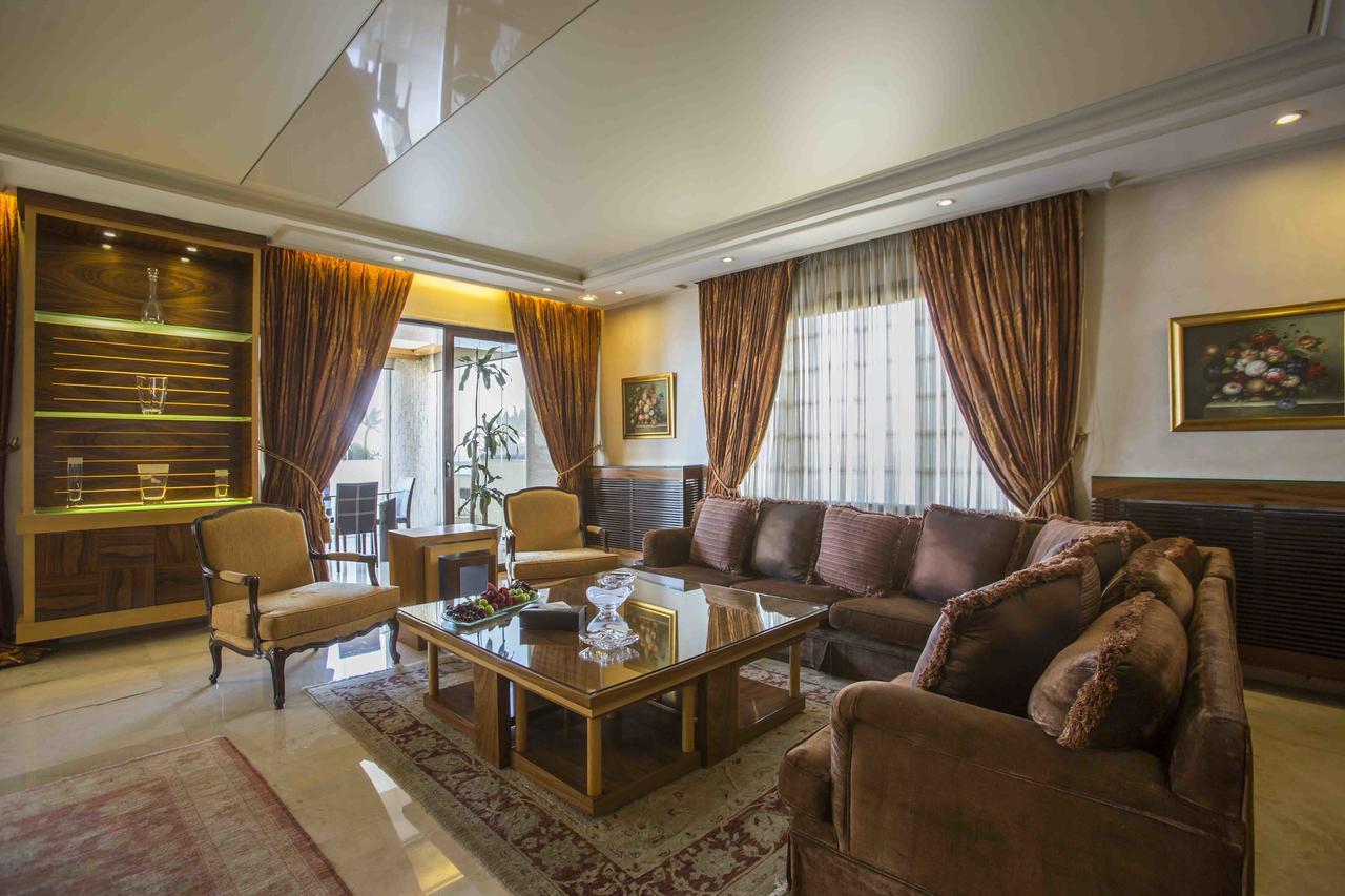 Lahoya Suites Бейрут Экстерьер фото